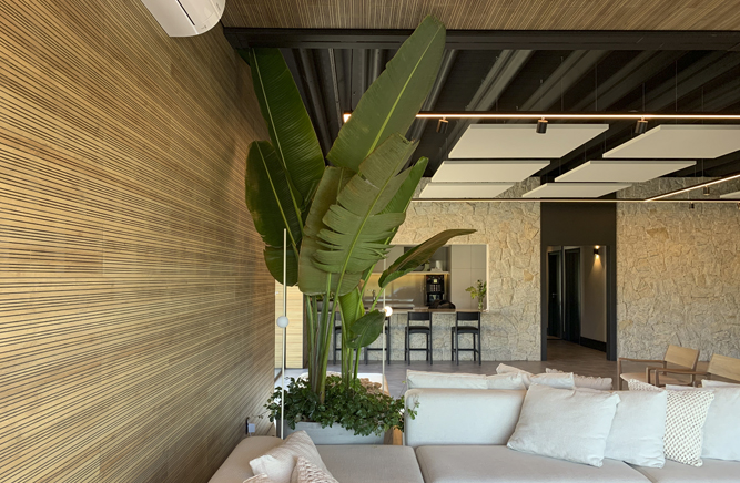 Revestimeto ripado acústico swissclic