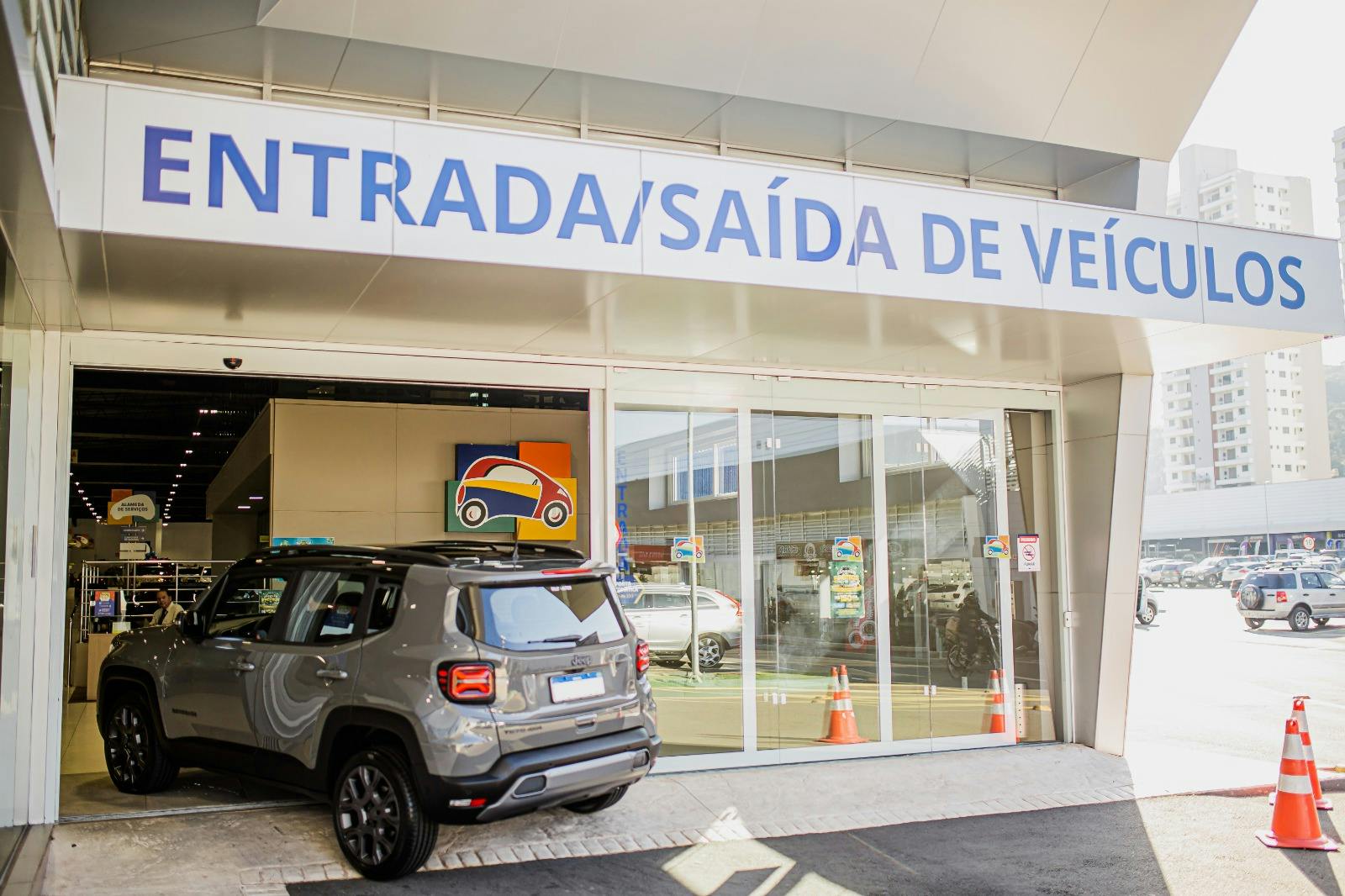 Portas Sociais Automáticas Especiais: Veja os modelos e aplicações de automação