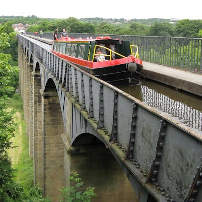 Pontcysyllte Aqueduct - dramatic pioneering canal crossing of the River Dee