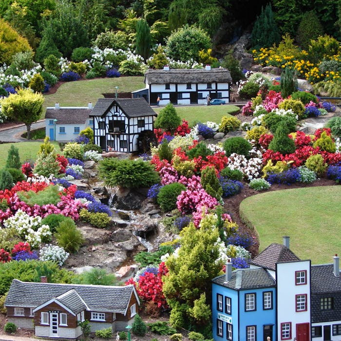 Babbacombe Model Village - a miniature pleasure