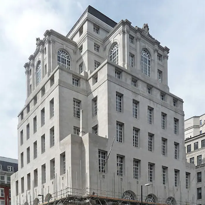 Edwin Lutyens - imaginative architect who made his own memorial