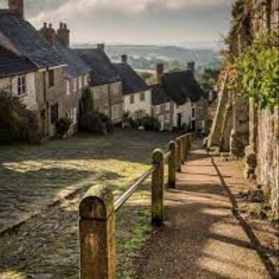 Gold Hill, Dorset - the perfect English street