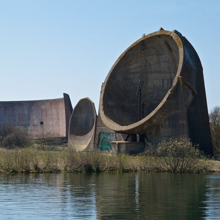 Greatstone Sound Mirrors - oddball interwar defence technology