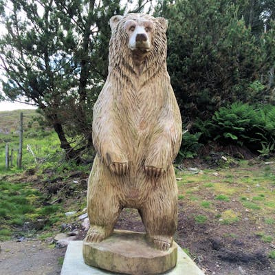 Hercules - a memorial to a bear and his owner in the Hebrides