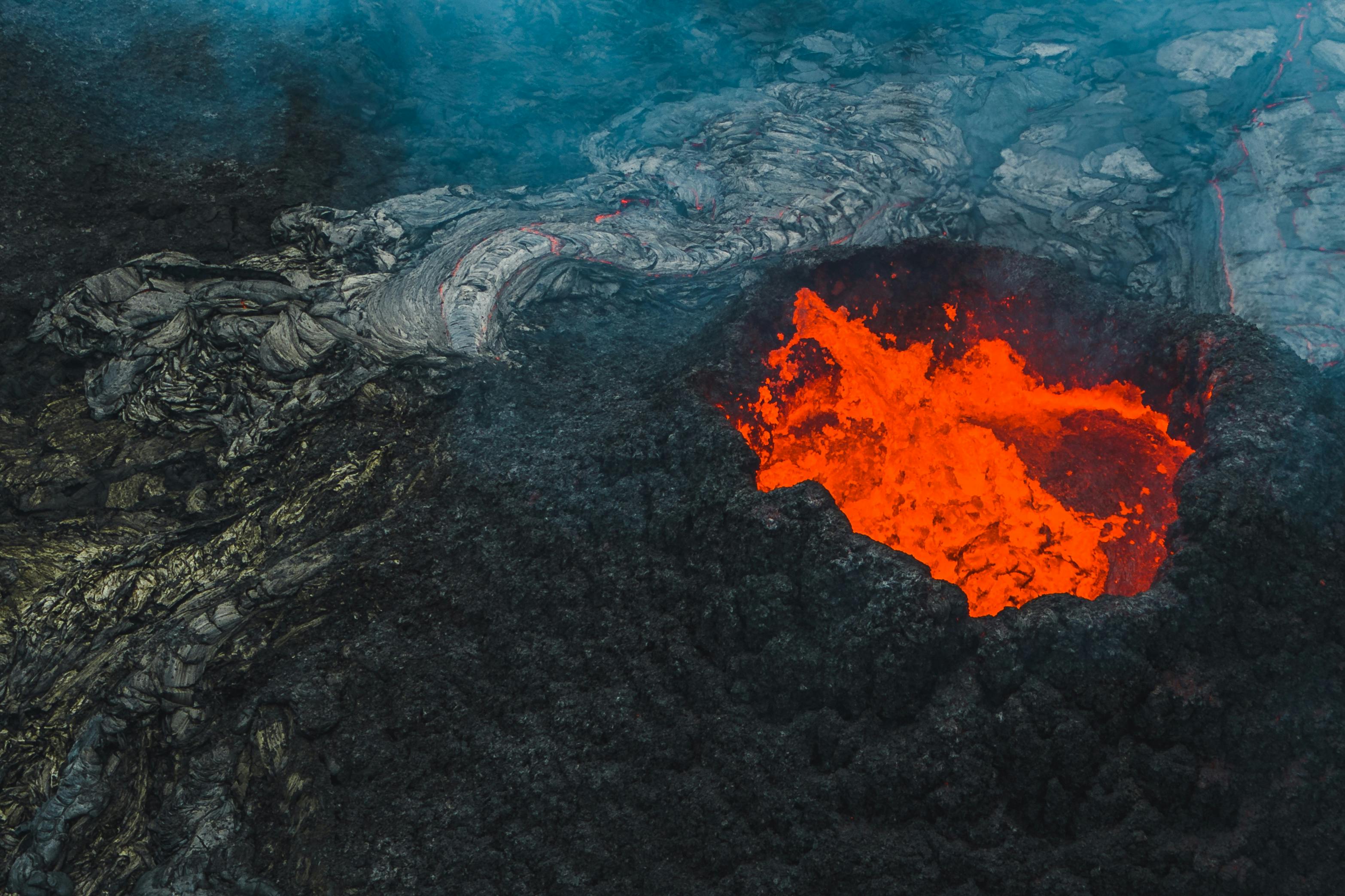 The lava bubbling in the crate