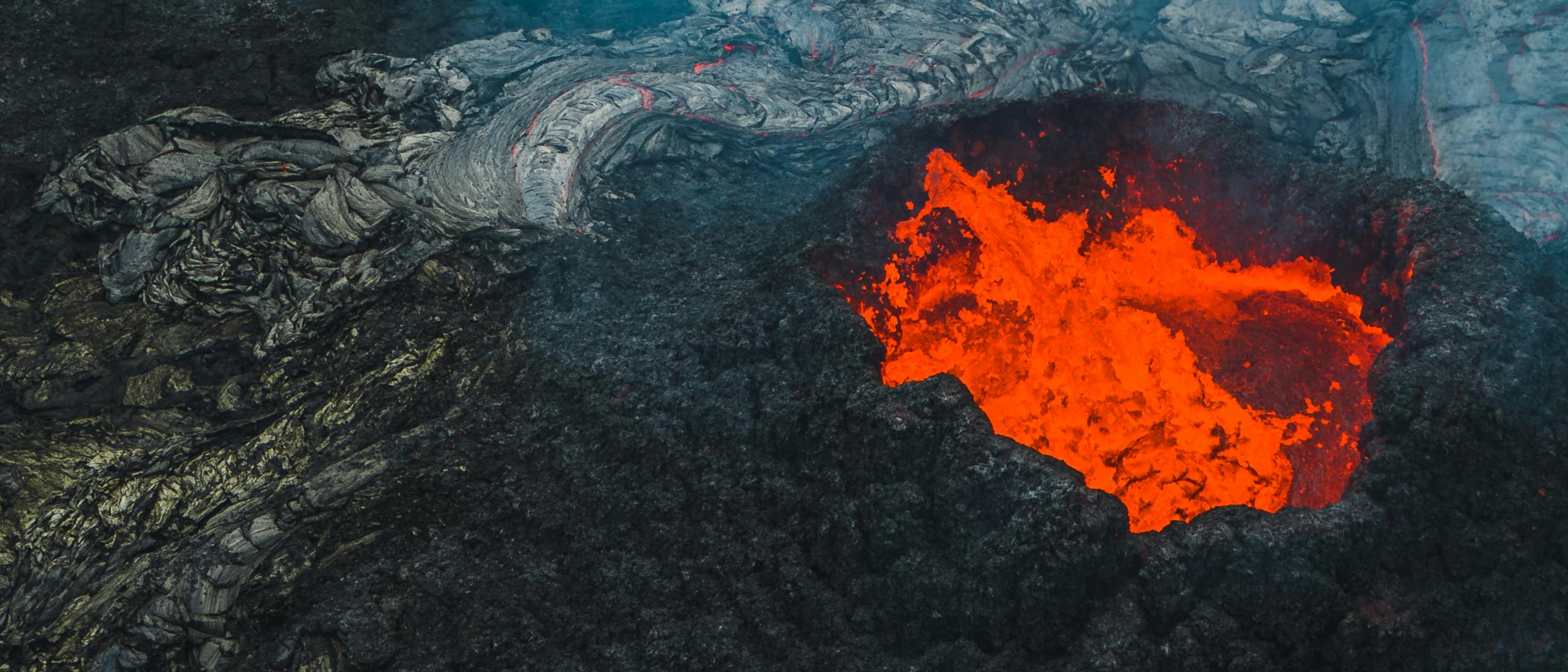 The lava bubbling in the crate