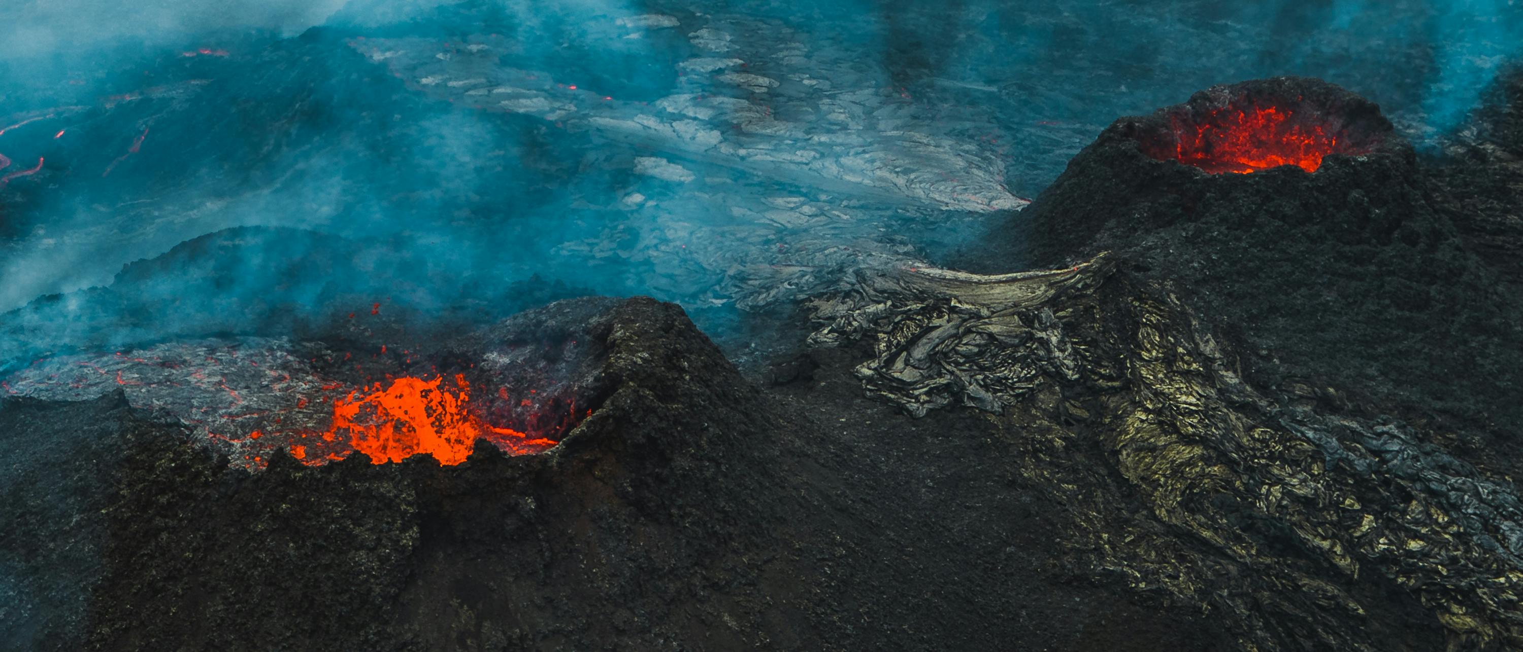 The eruption, two crates erupting