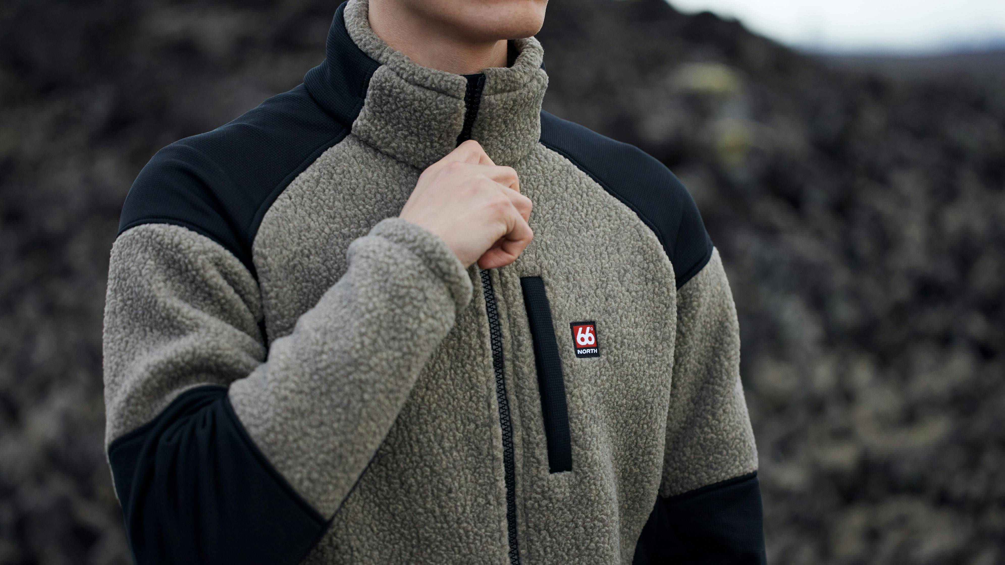 66 north fleece hot sale jacket