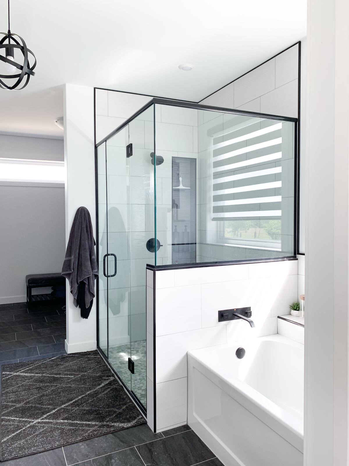 custom home master bath