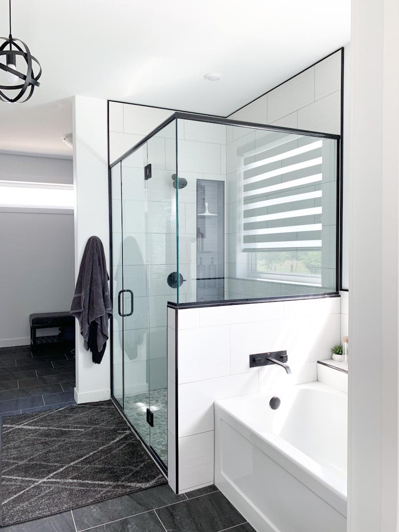 custom home master bath