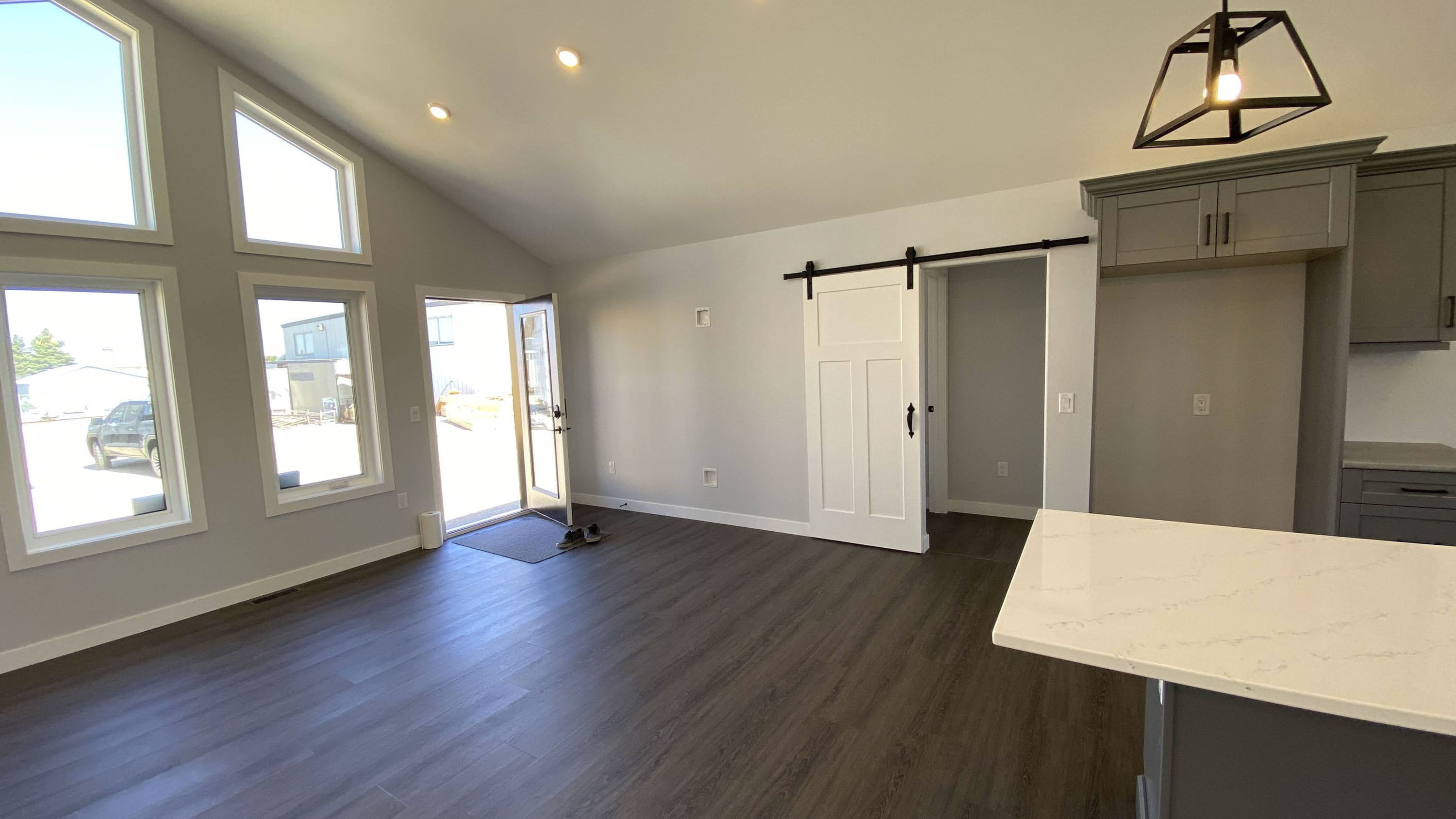 ready-to-move-home-dining-room