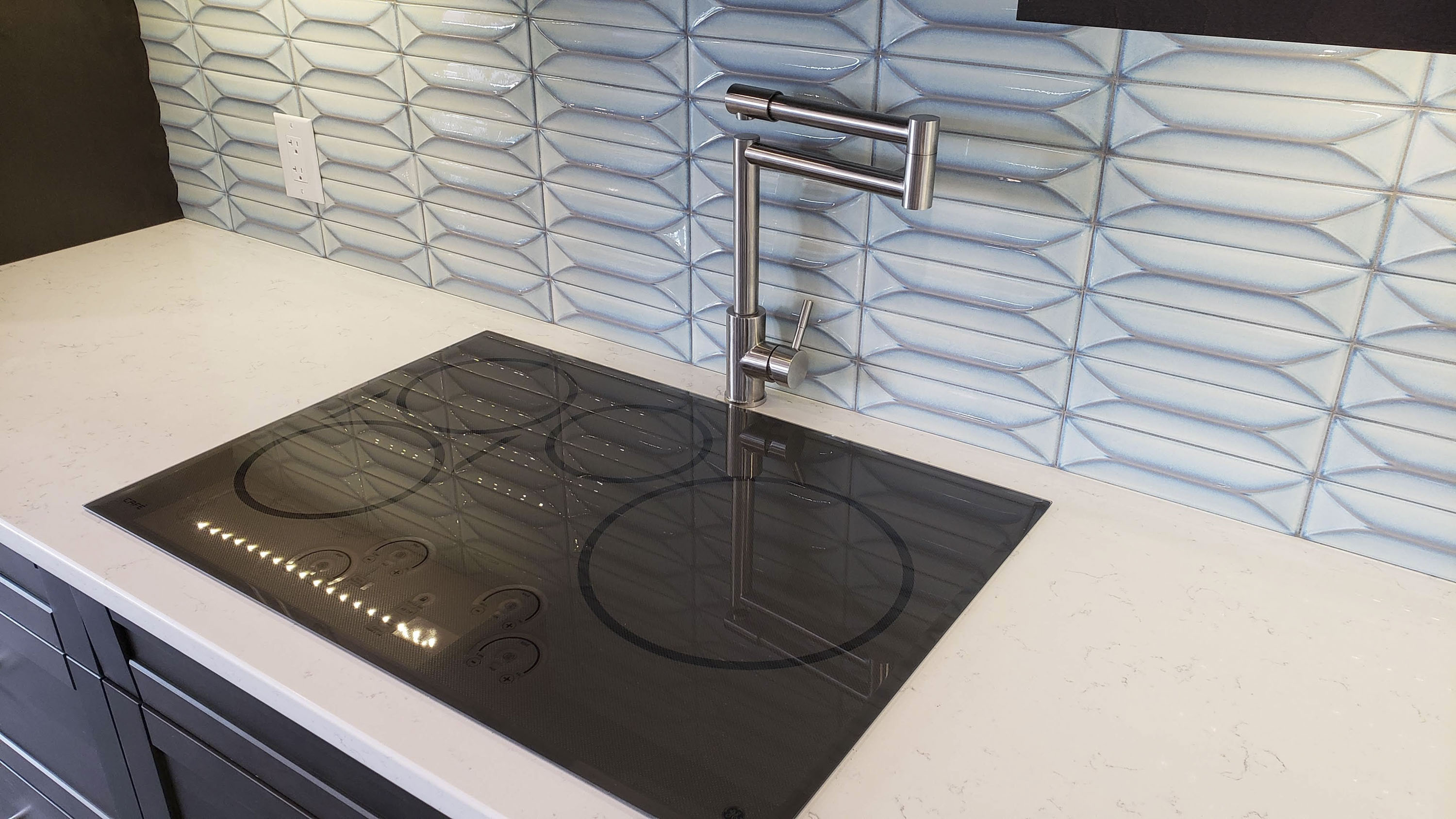 custom-movable-homes-stove-top