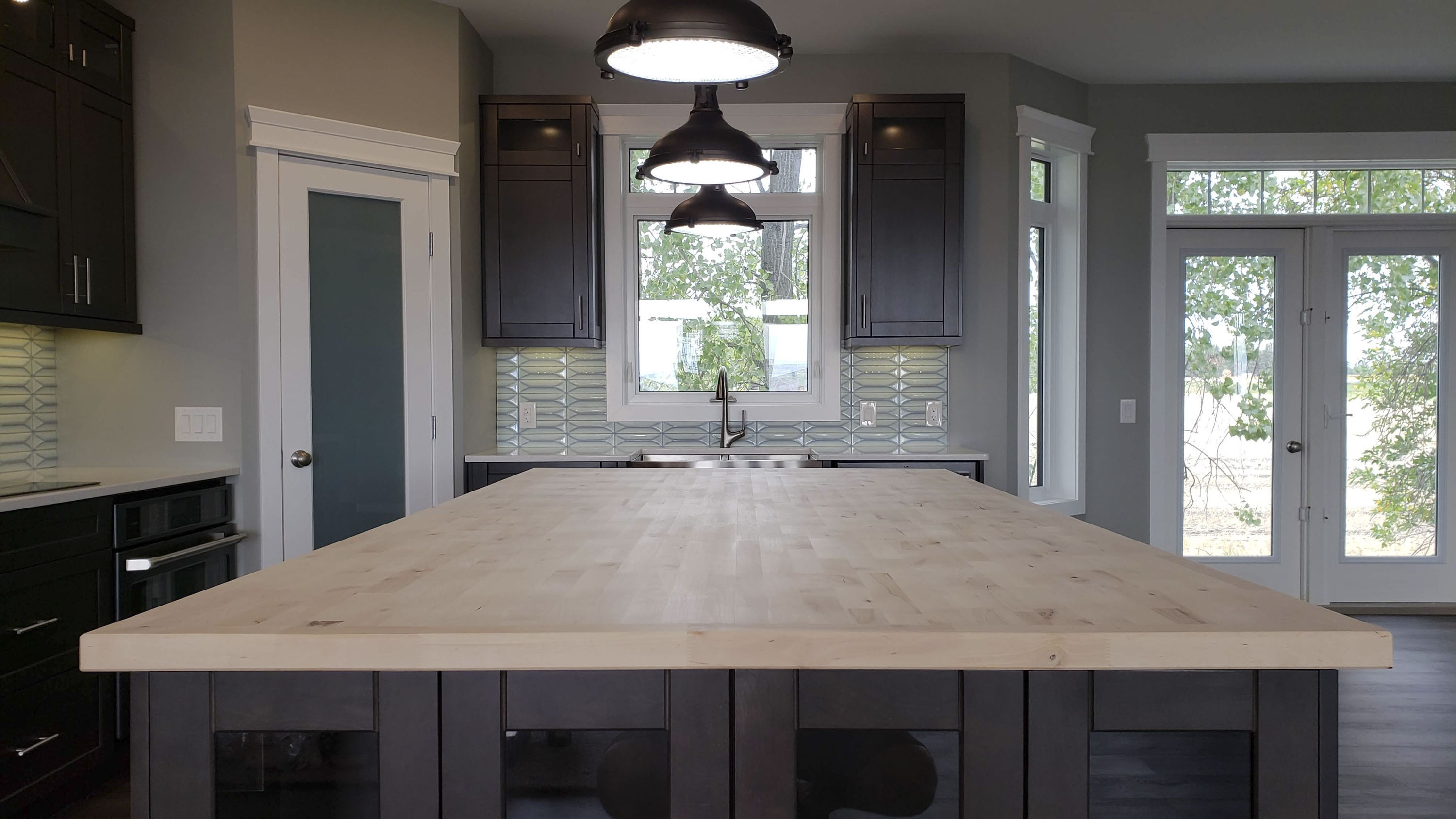 custom-movable-homes-countertop