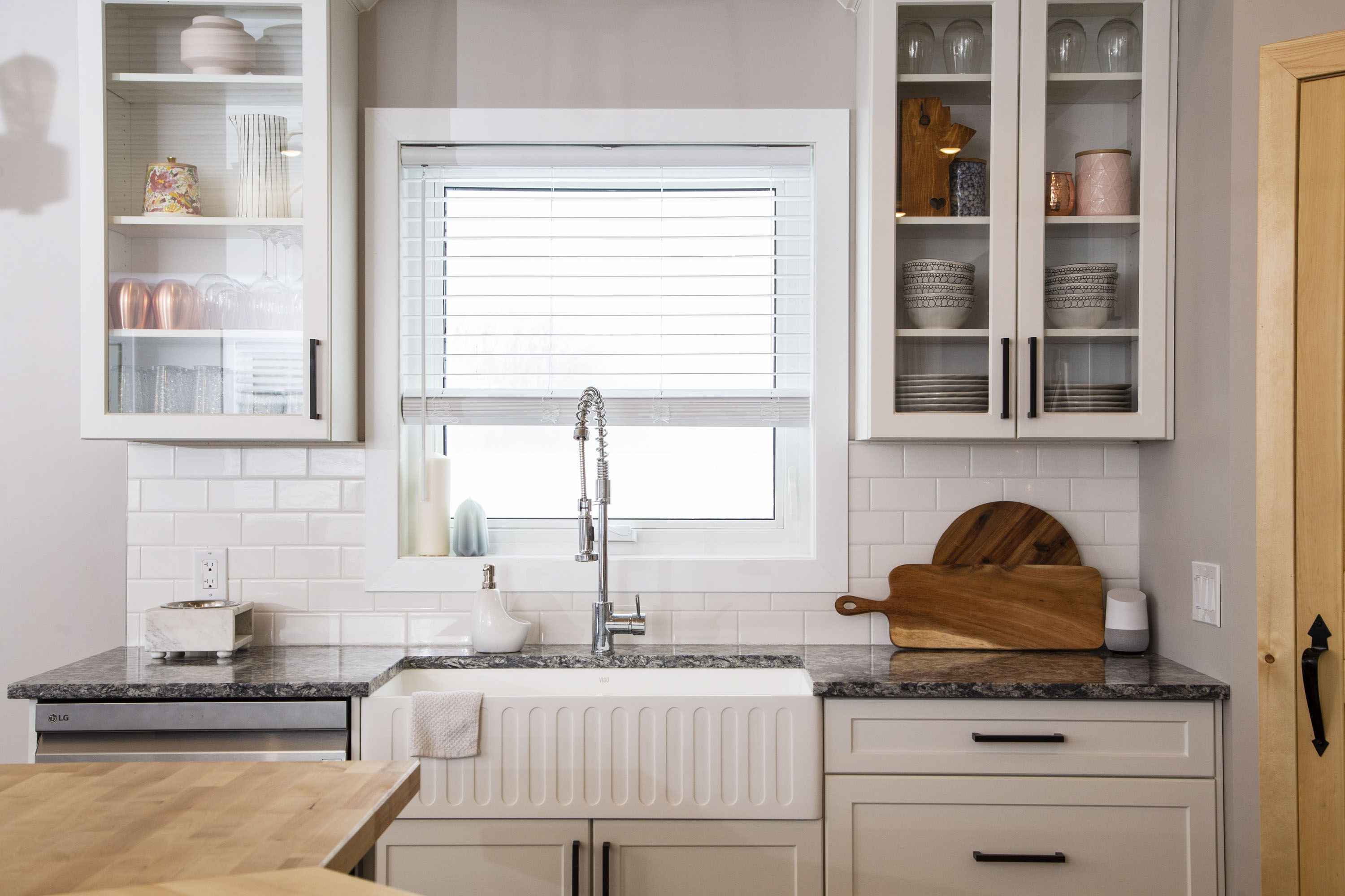 pre-manufactured-house-kitchen-sink