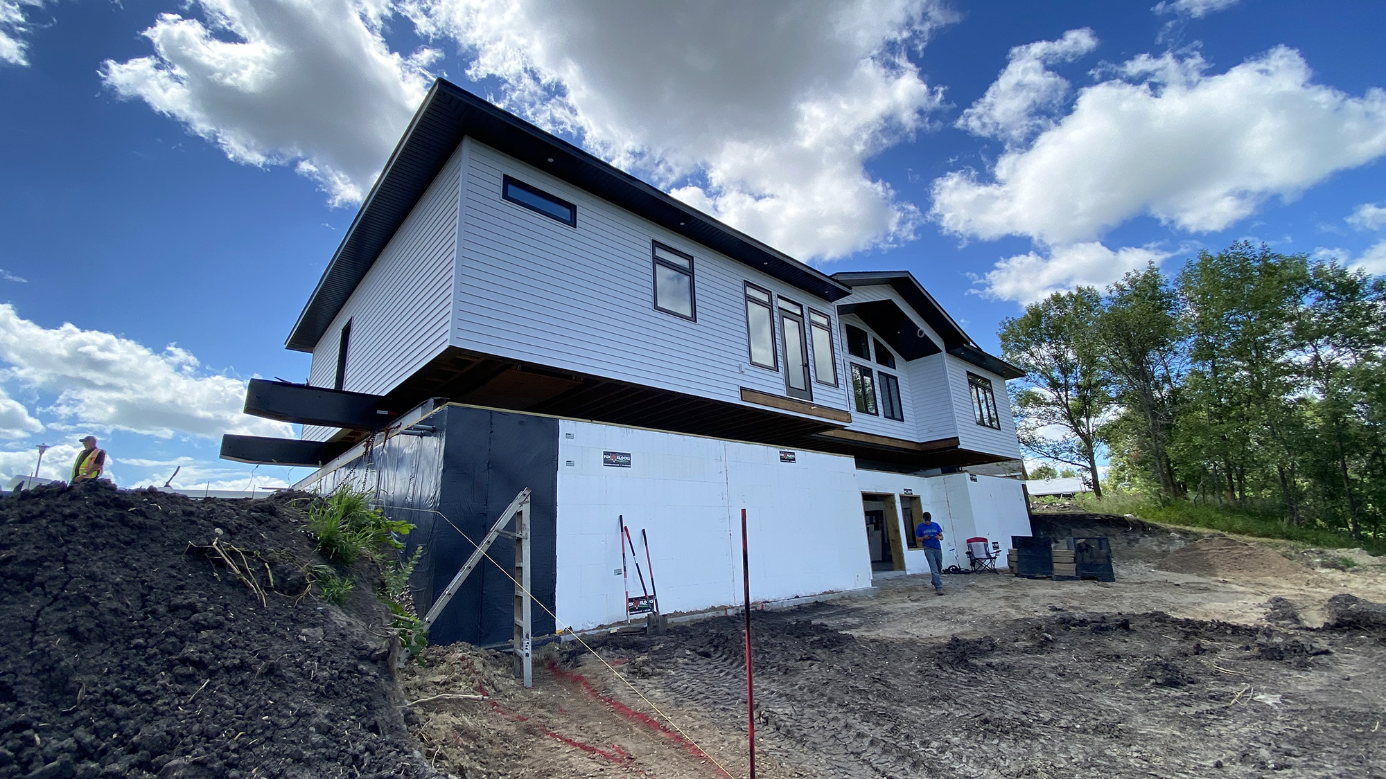 pre built home moving