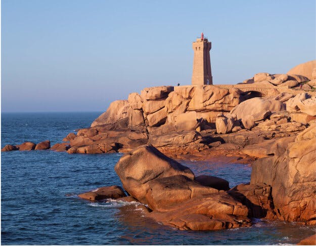 le phare de men ruz à perros guirec