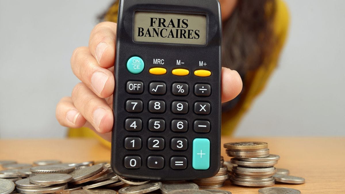 Evolution frais succession bancaire 2025