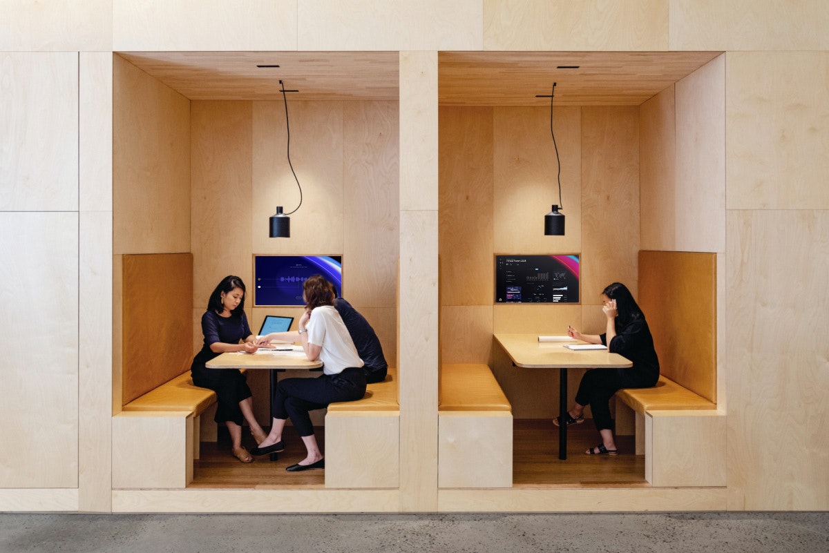 Multifunctional space with additional services such as co-working spaces