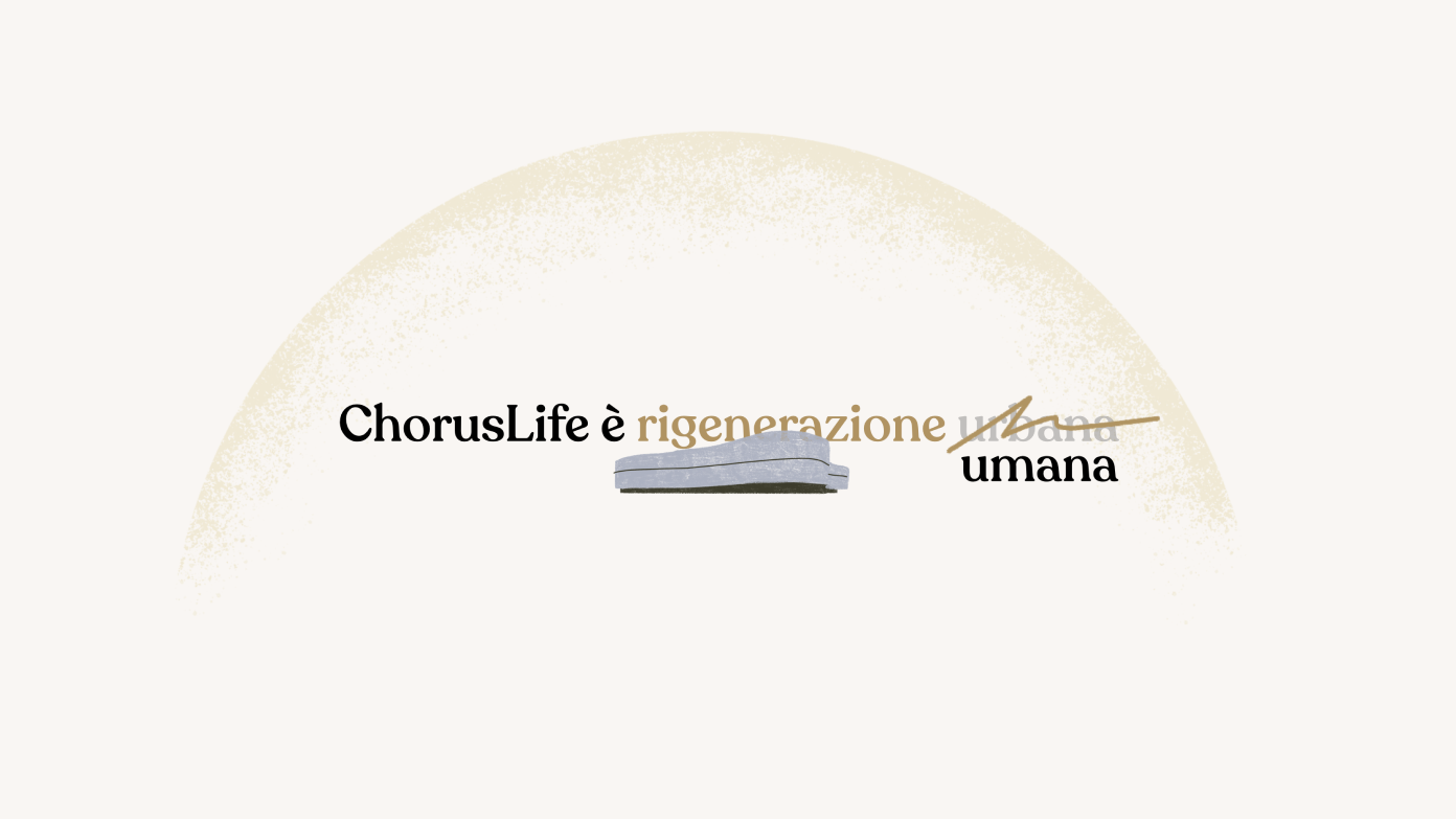 Testo "ChorusLife è rigenerazione umana" in cui la parola "urbana" è cancellata e sostituita con "umana". Sullo sfondo c'è una silhouette stilizzata dell'arena.