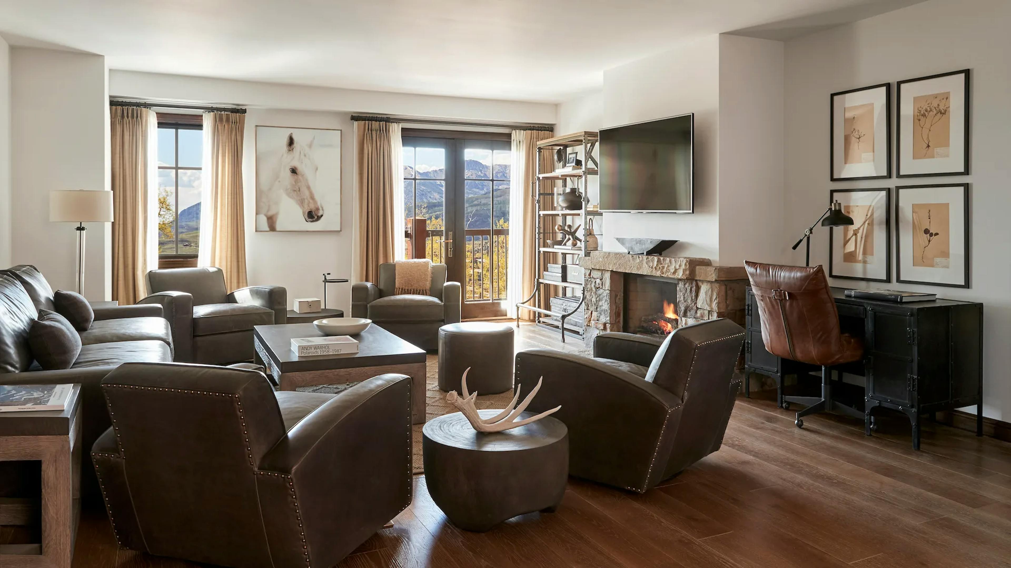 A beautiful hotel living room.