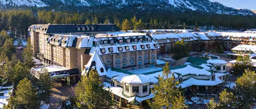 Overlook of Golden Nugget Hotel & Casino Lake Tahoe in the winter