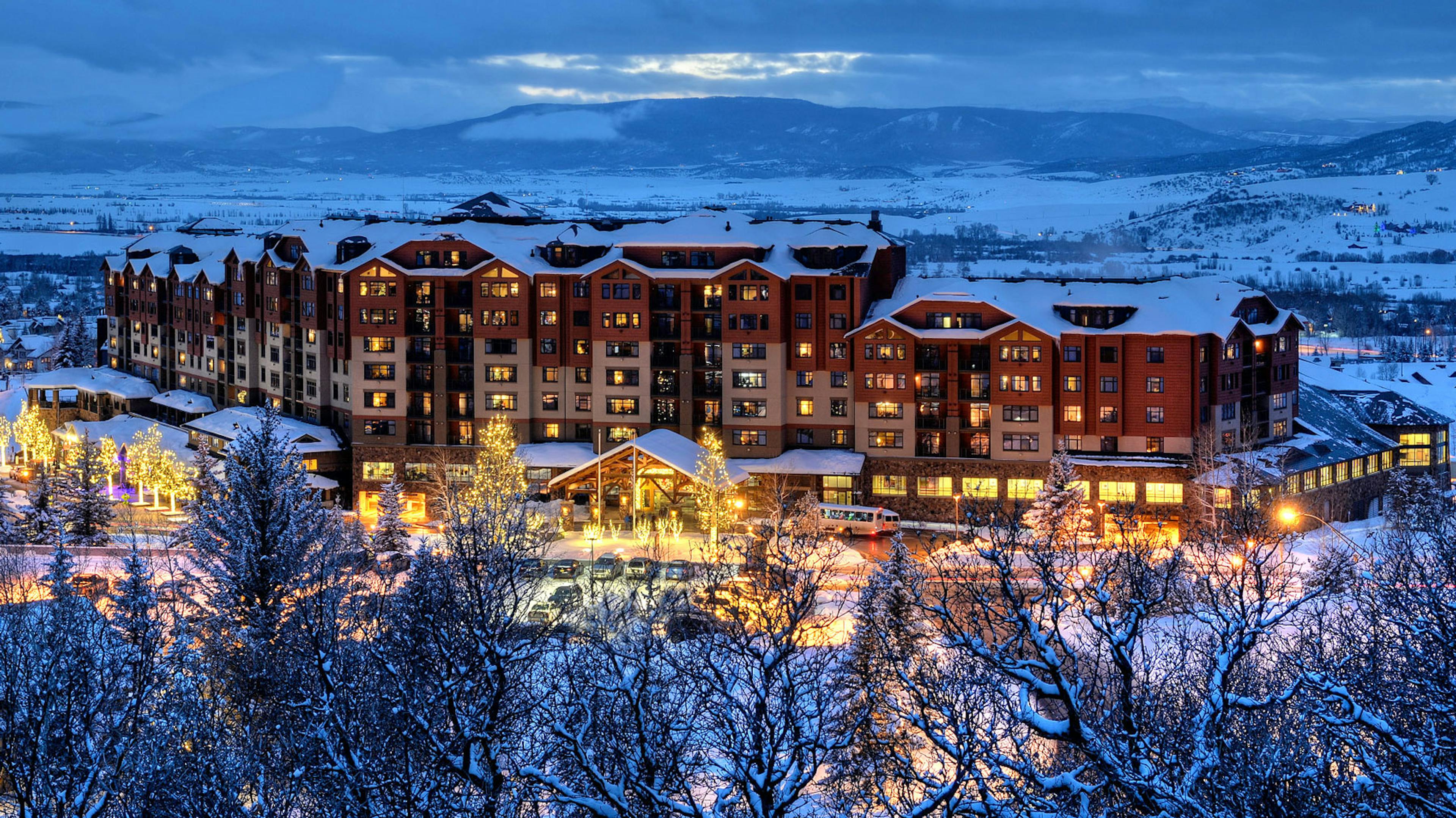 Beautiful lodge in the mountains.