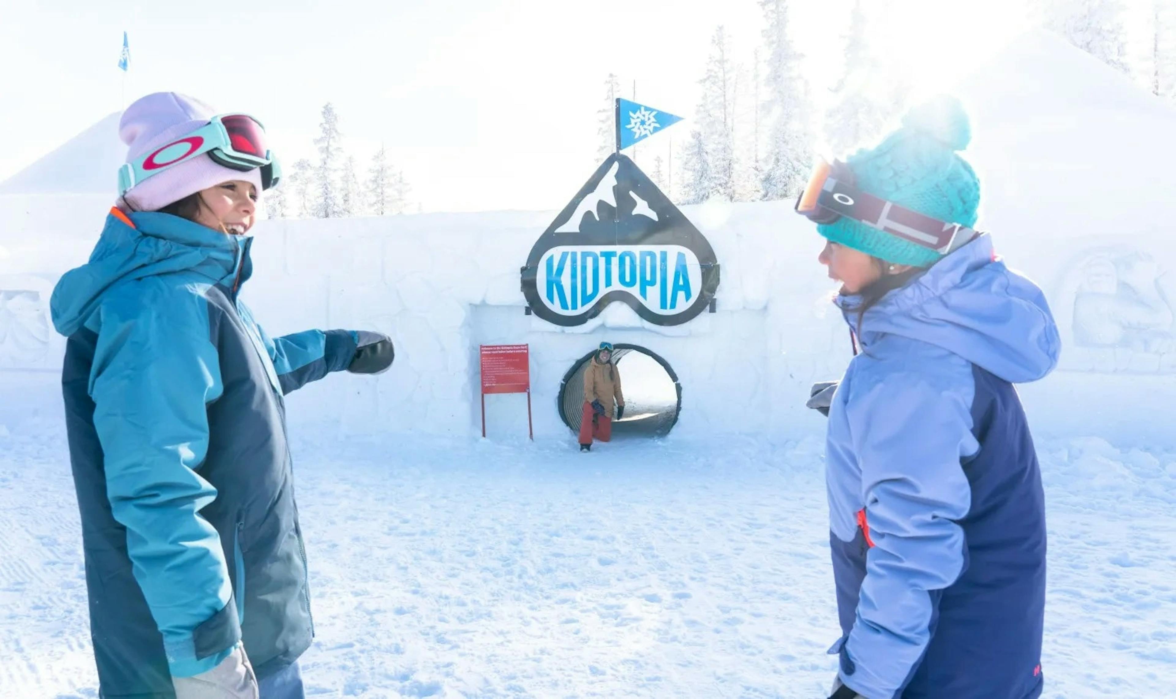 kids playing at Kidtopia snowfort at Keystone Resort