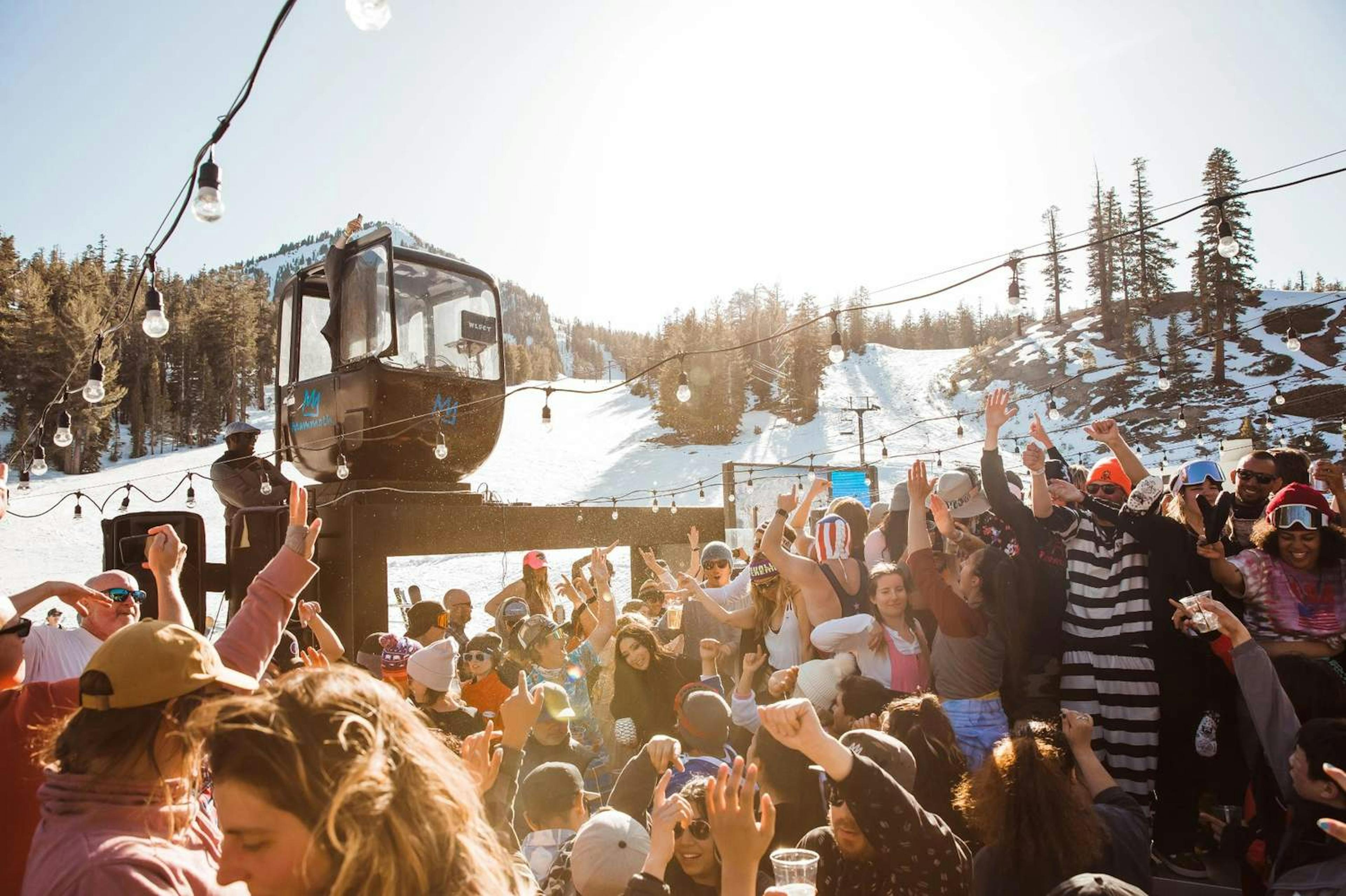 Spring day après at Mammoth Mountain