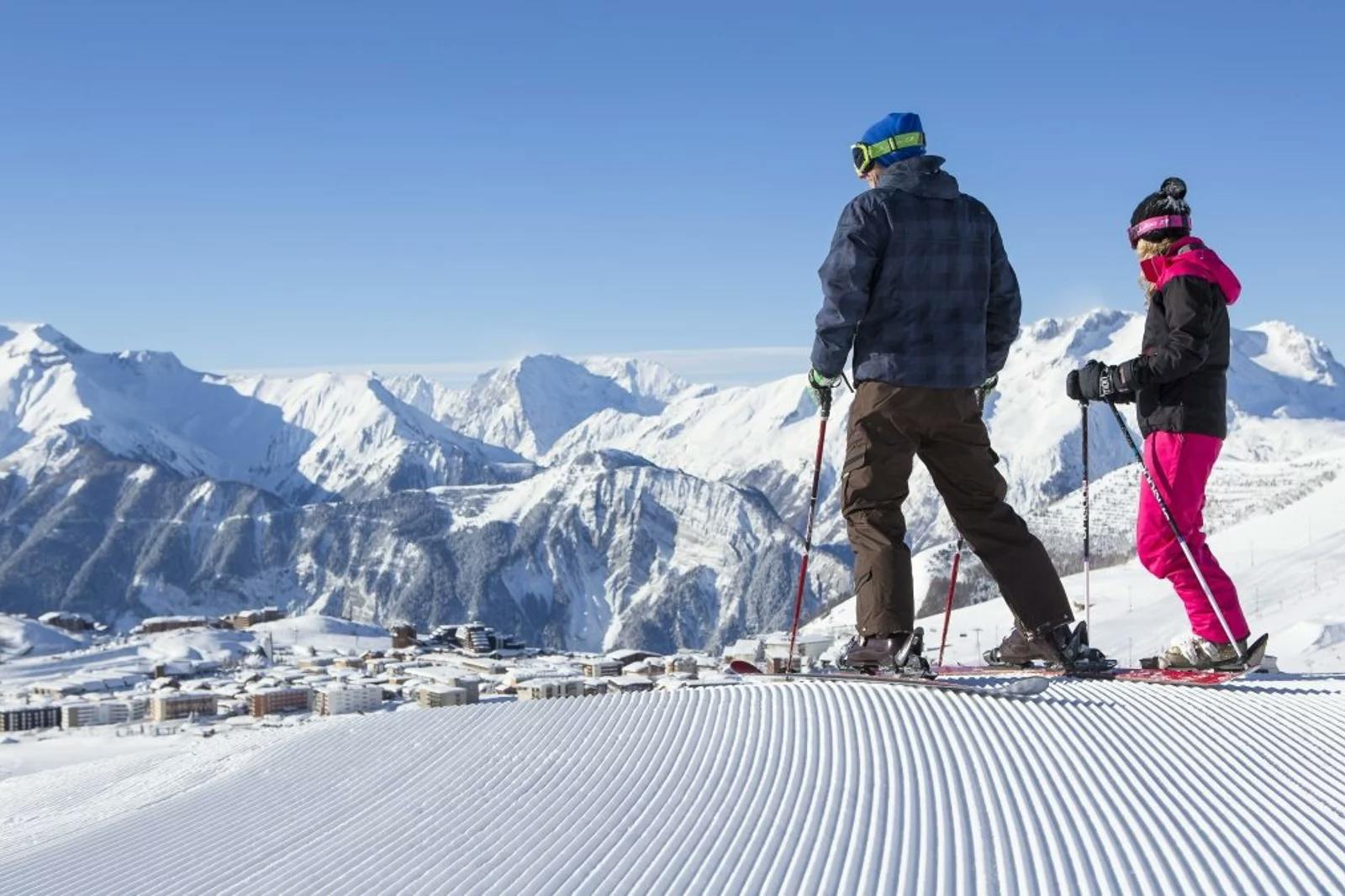 Skiers at Alpe d'Huez