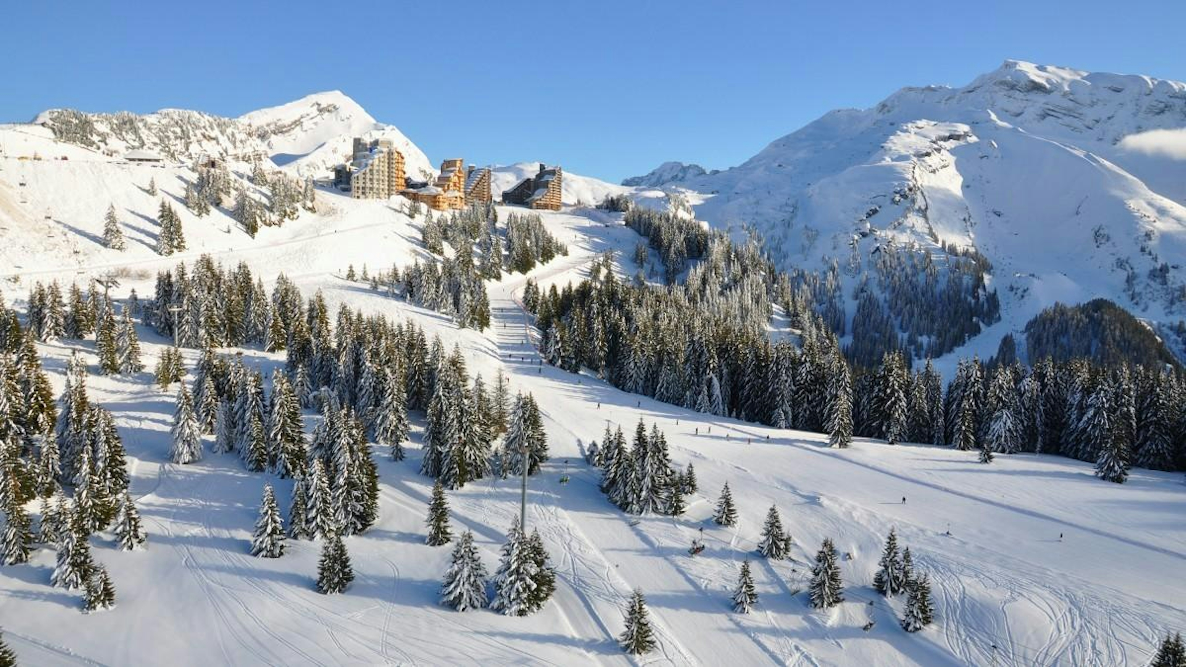 Pristine glade-filled ski trails in Avoriaz