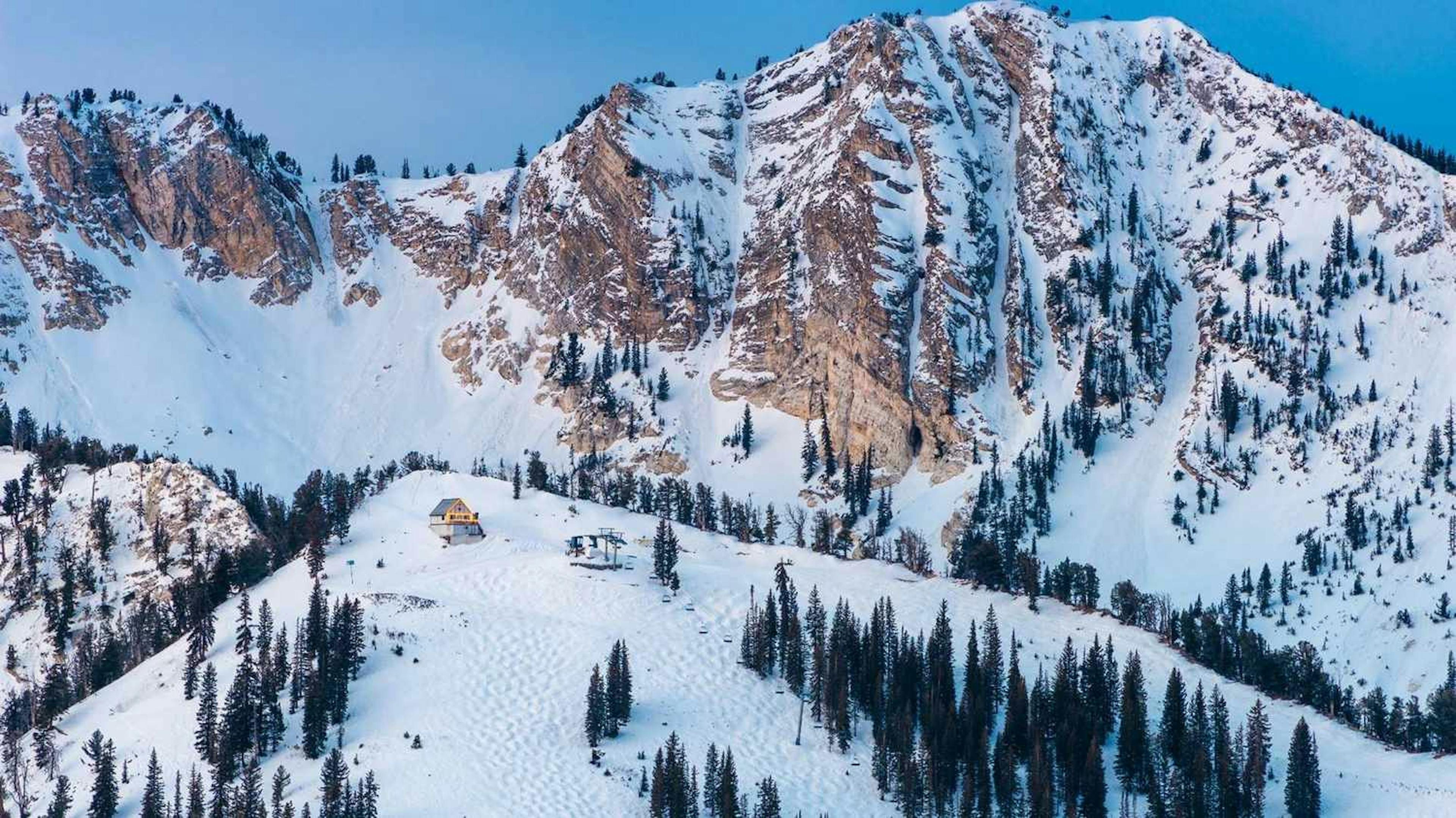 The snowy mountain in Solitude.