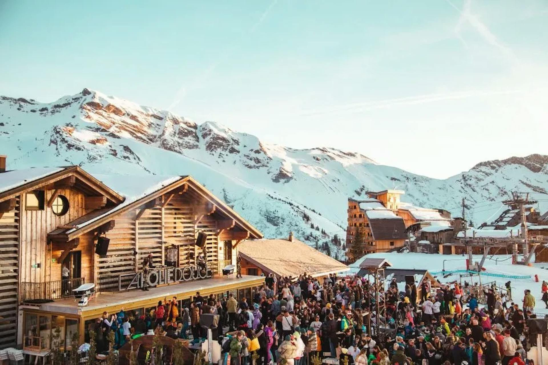  La Folie Douce.