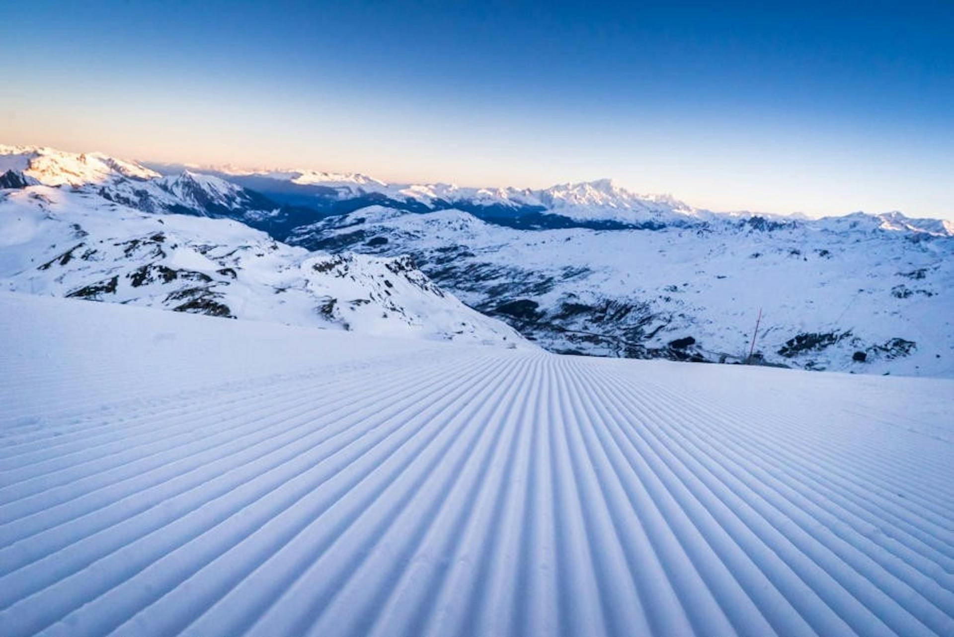 Skiing first tracks in Les Menuires