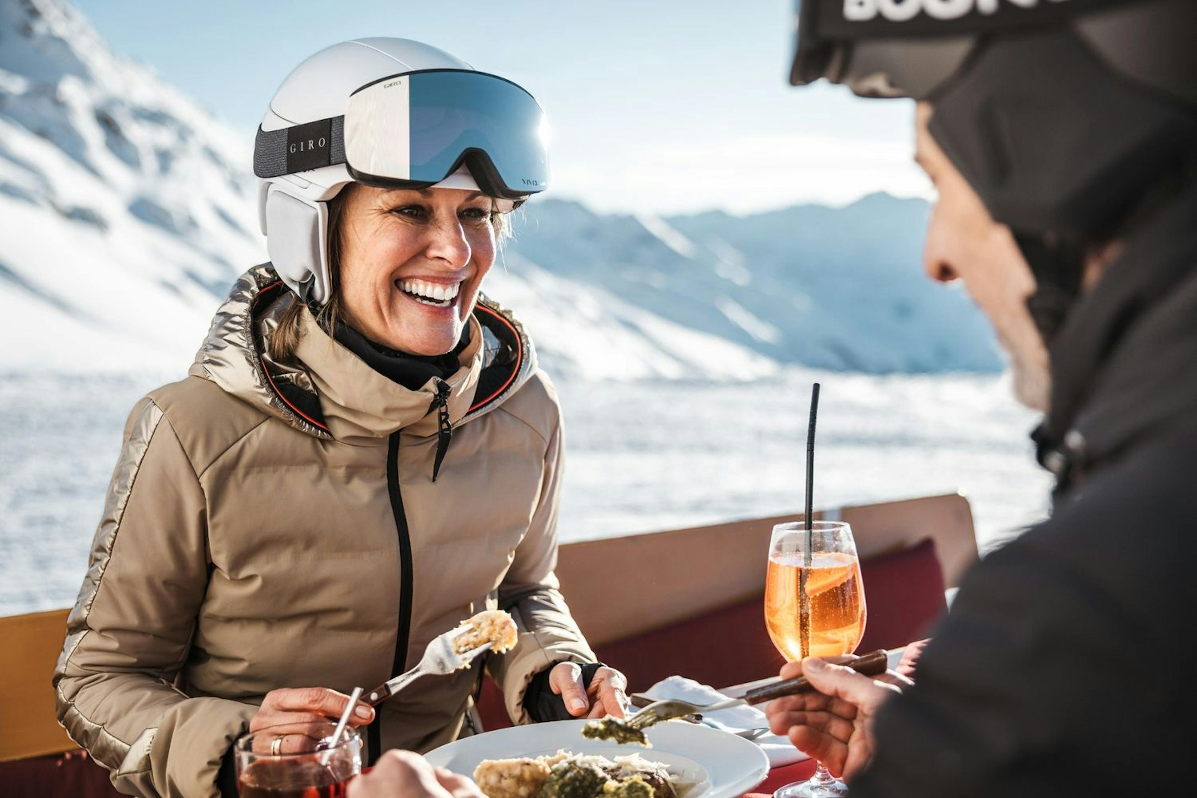 Al fresco dinning at Sölden.