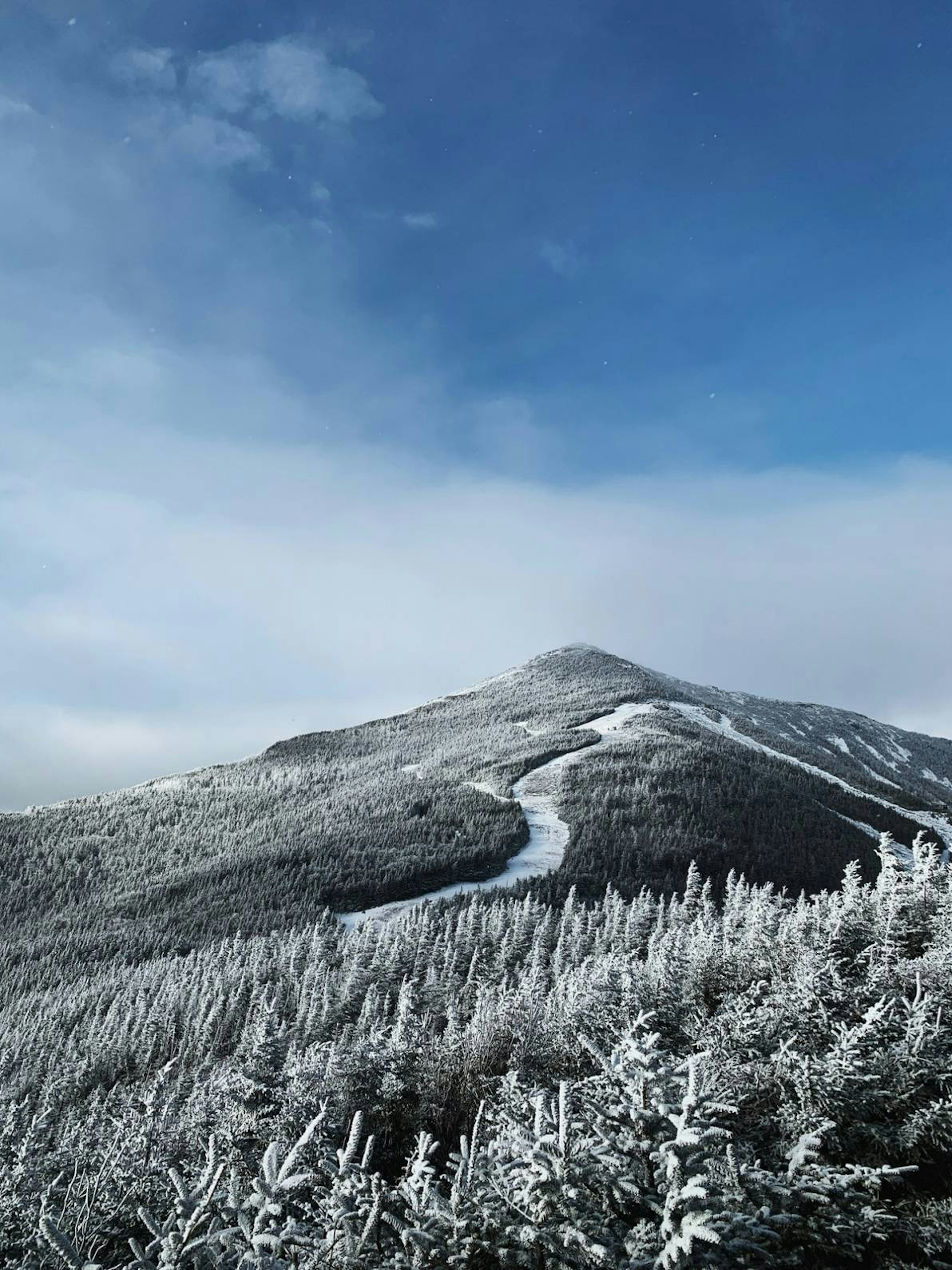 A picturesque view of Whiteface Mountain.