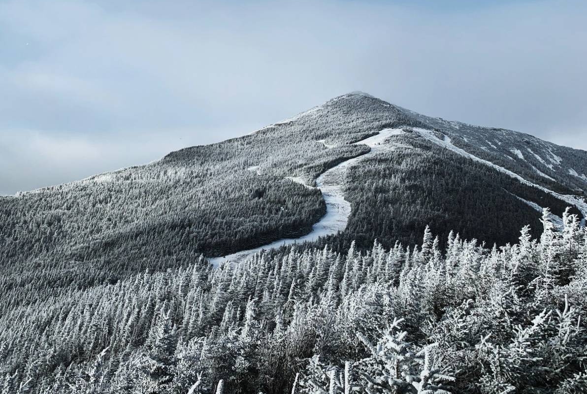 A picturesque view of Whiteface Mountain.