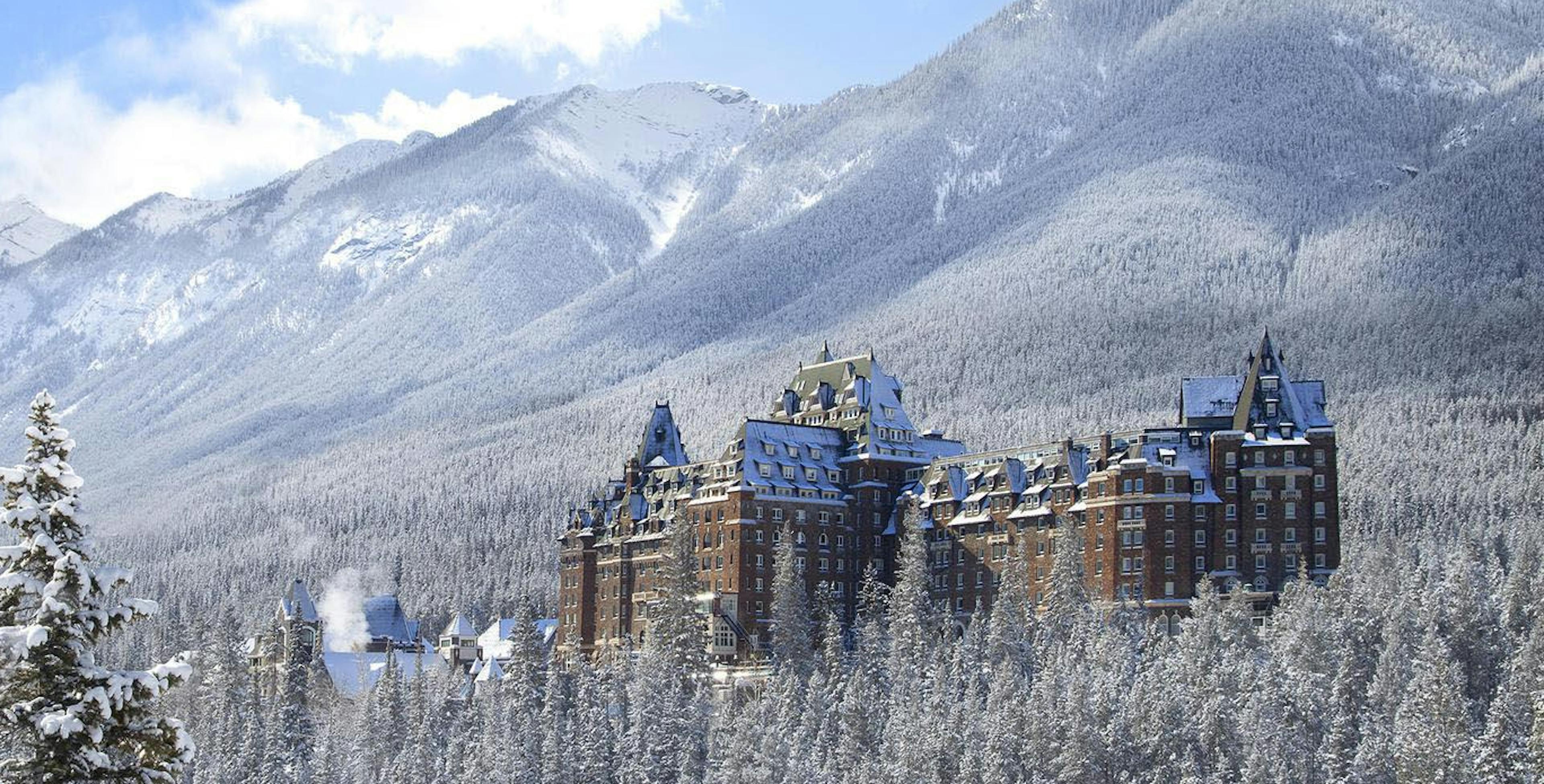 Fairmont Lodge at Banff Ski Resort