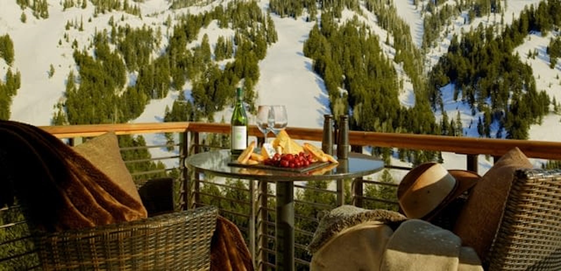 jackson hole slopeside lodging