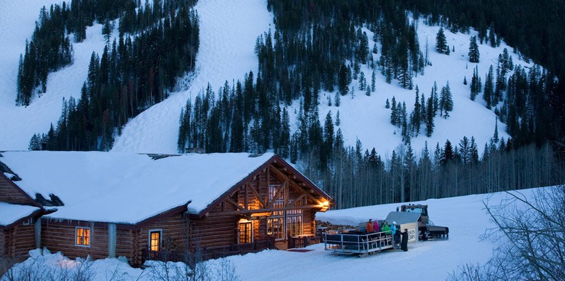 Best ski resort sleigh ride dinners | beaver creek beano's cabin