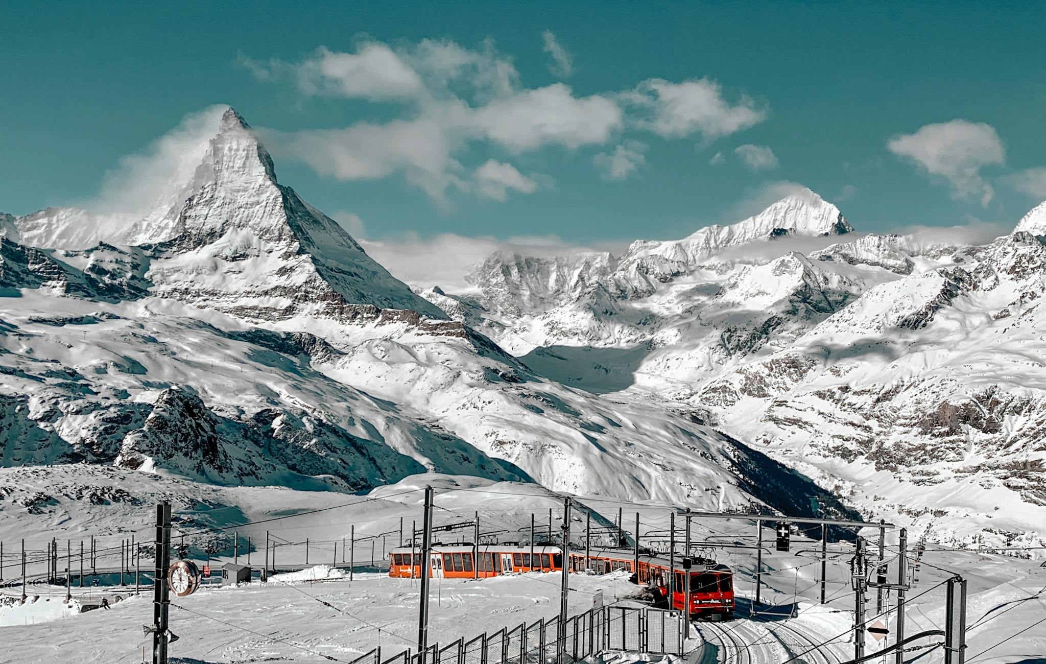 Explore the alps with Ski.com guided ski trips