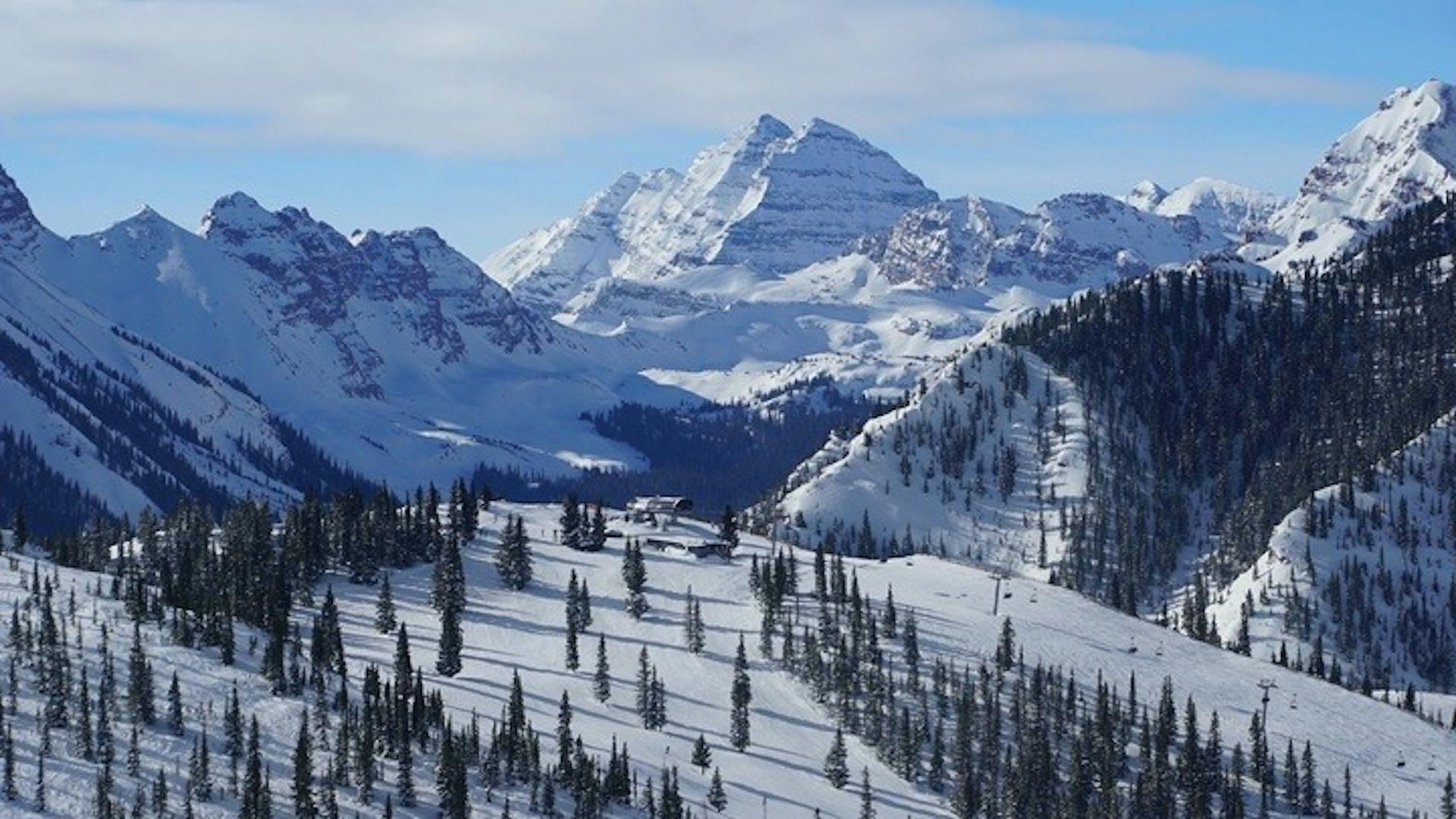 maroon bells elk camp lift