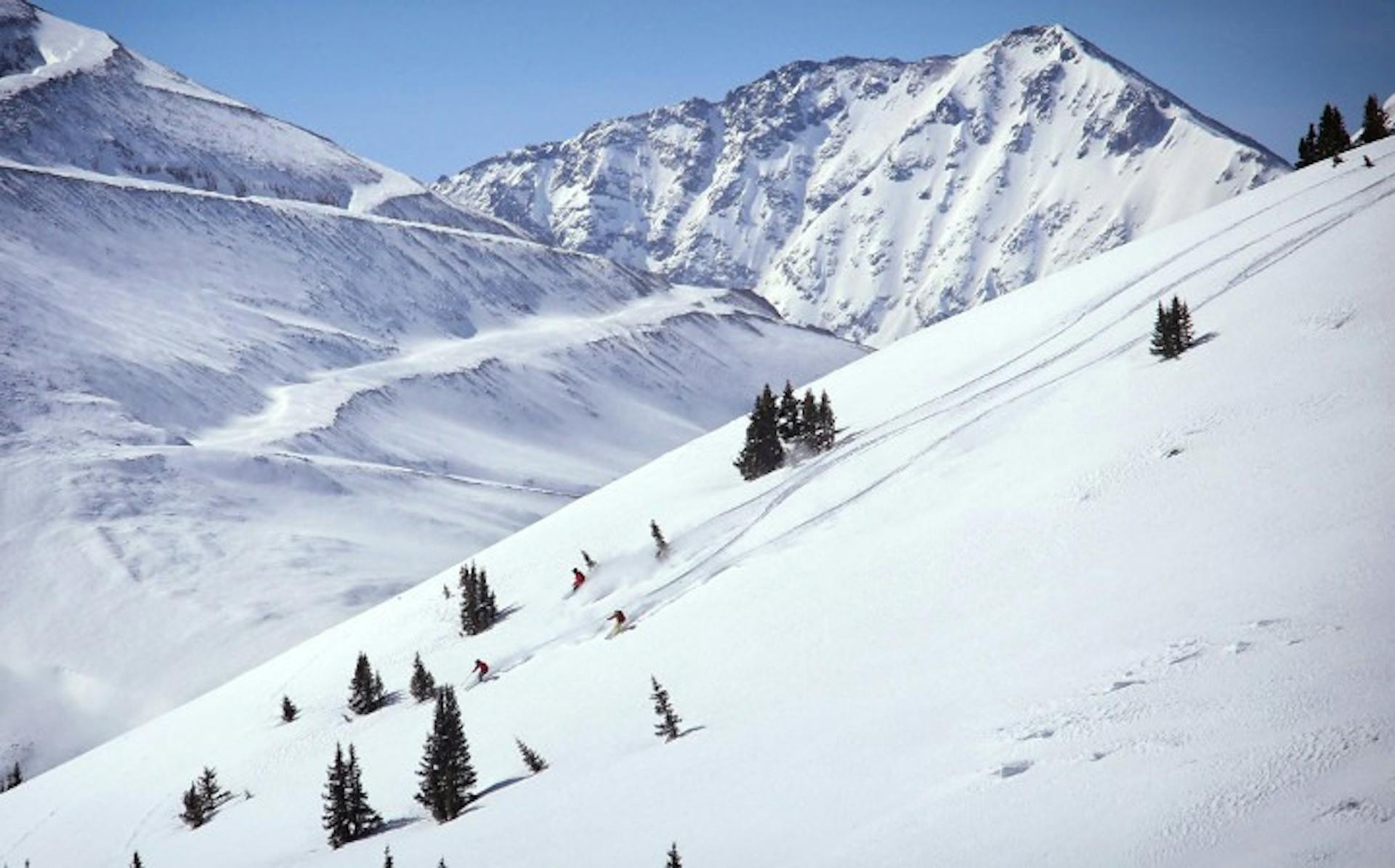 Copper bowl skiing