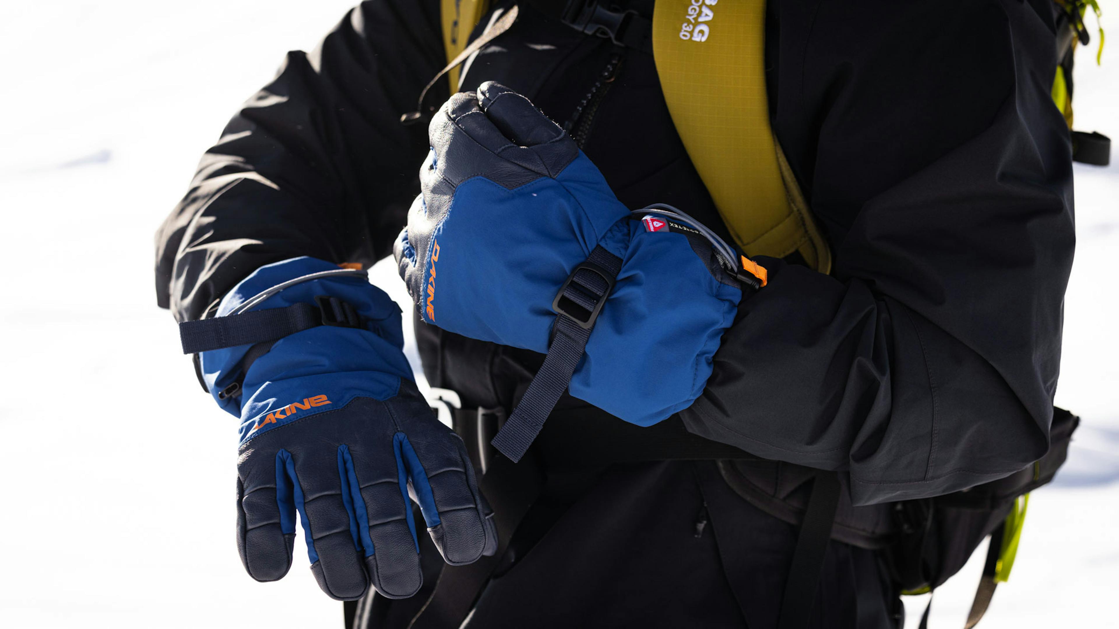 Dakine gloves