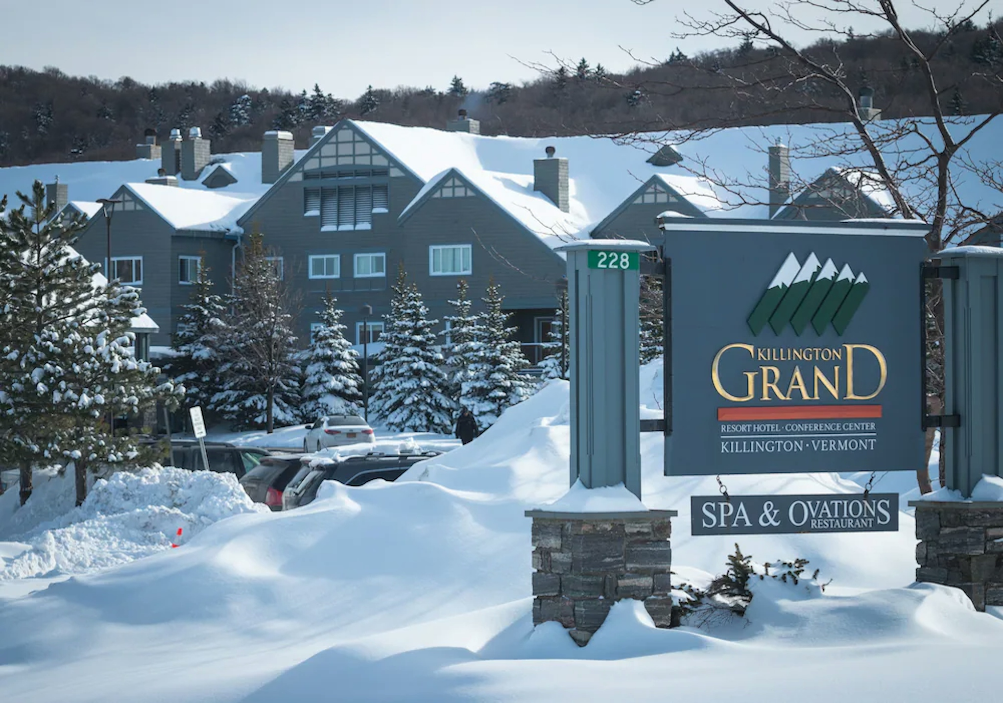 Exterior of Killington Grand Hotel