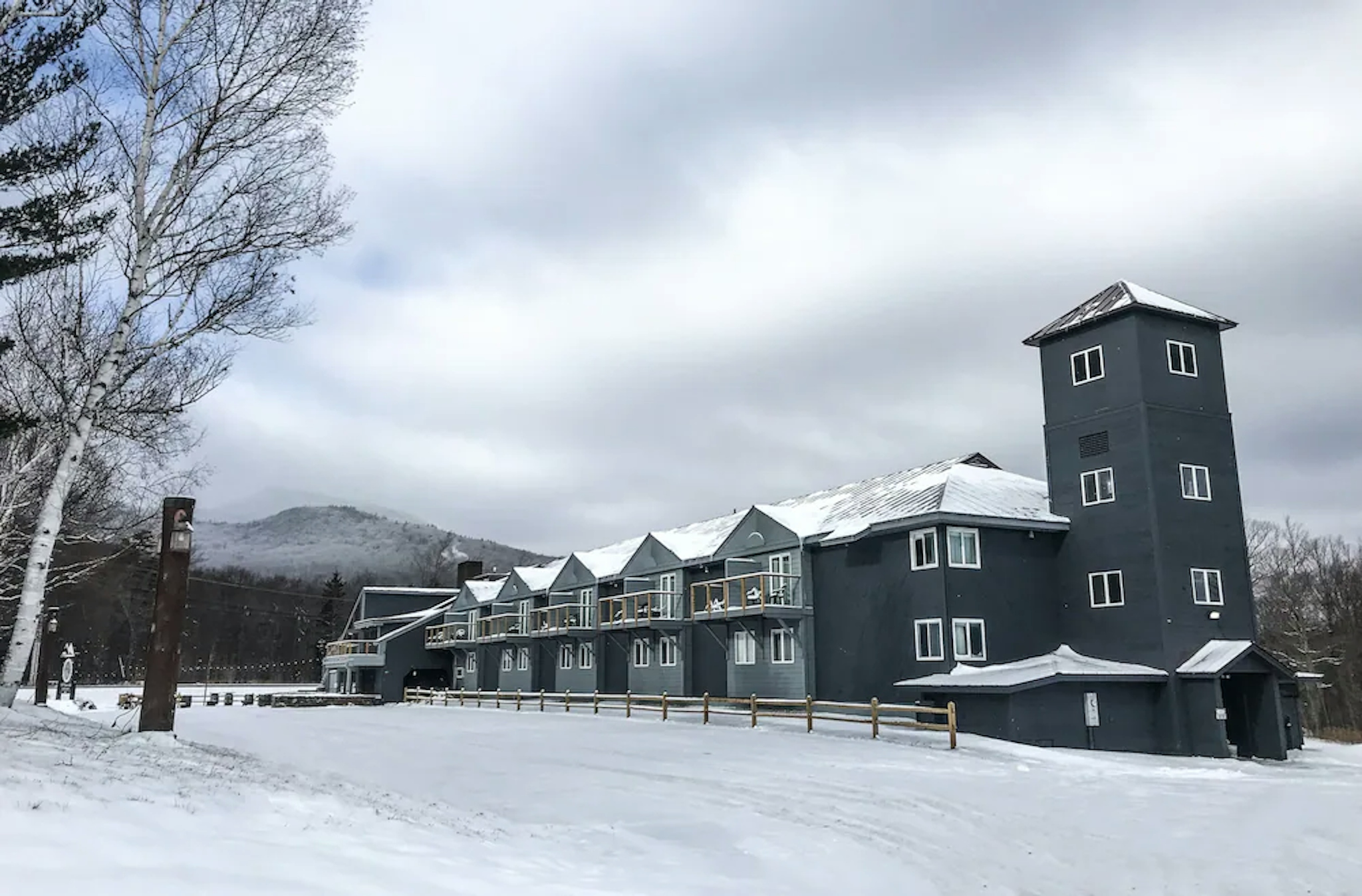 Exterior of The Mountain Inn at Killington in winter