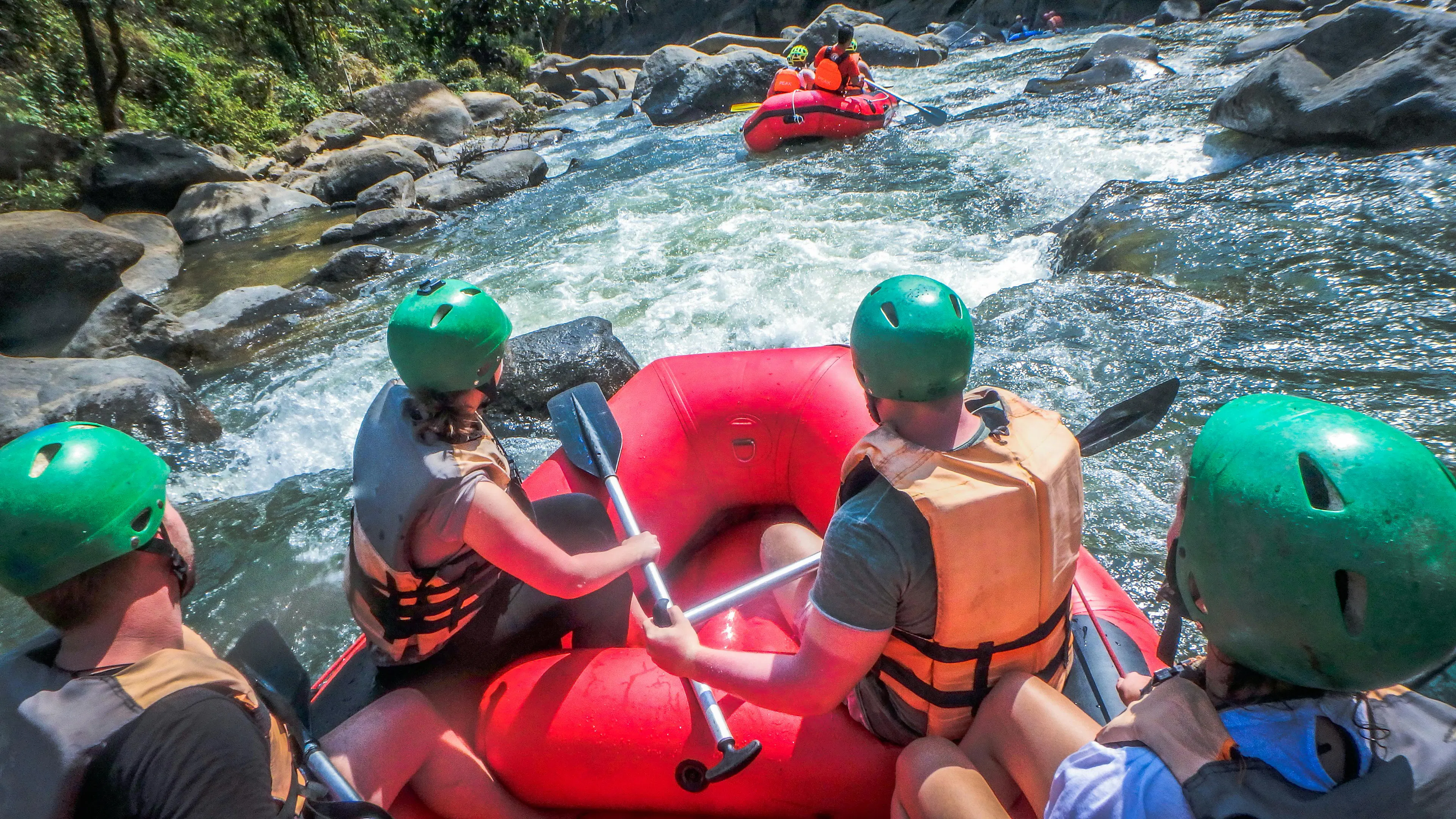 Whitewater rafting im Vail in summer
