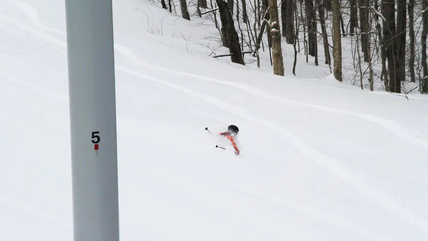 Kid's Powder Ski