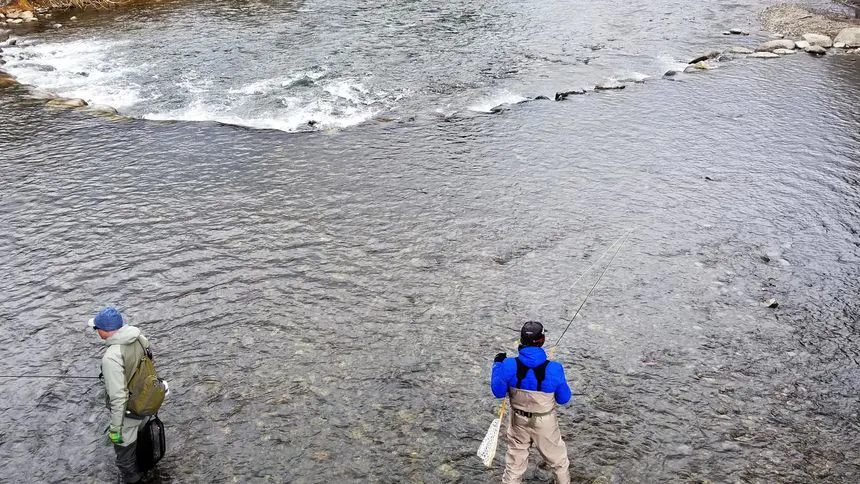 Fly fishing at Silverthorne