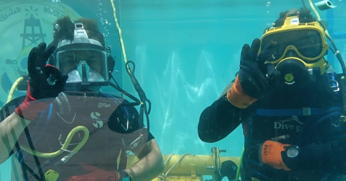 Commercial Diver Training Underwater