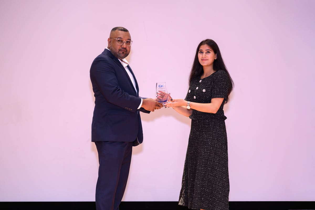 Skill N Depth team receiving award from CDAS at the Annual Safety Seminar 2025 in Singapore